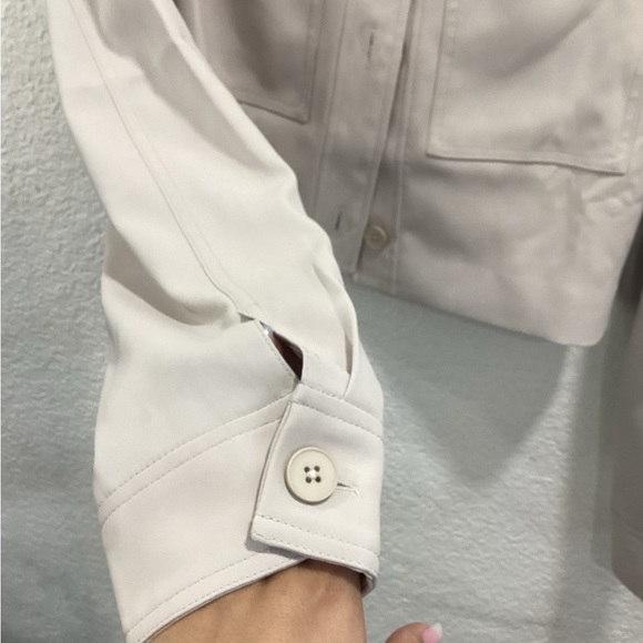 Quince stretch crepe cropped jacket - Picture 5 of 5